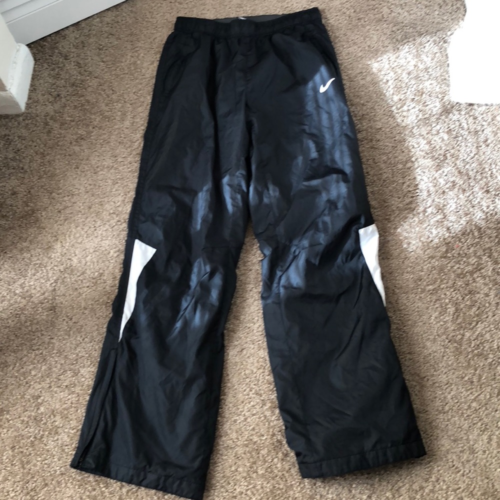 Nike fit swishy pants